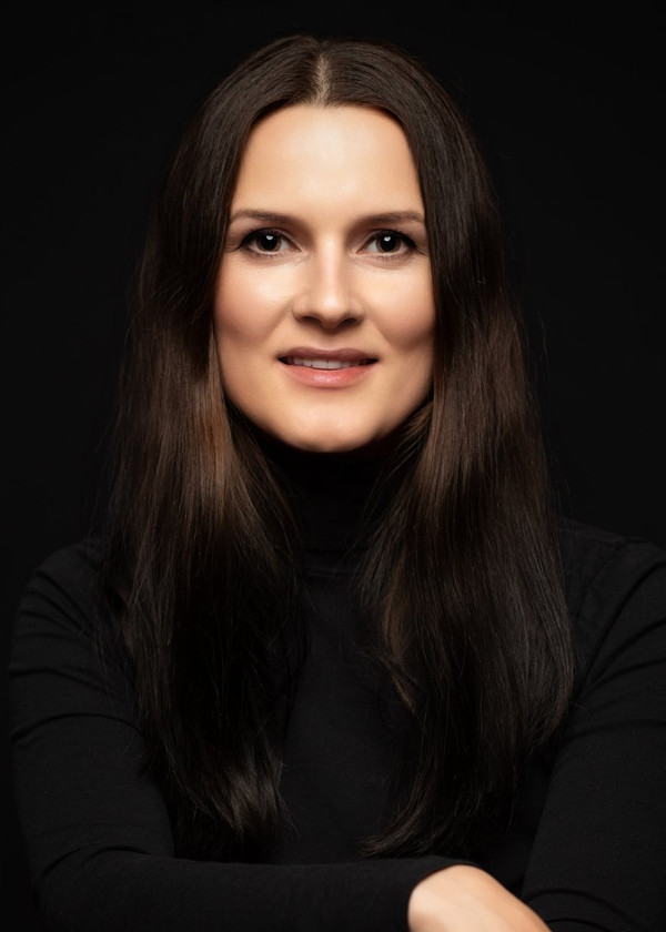 Elena Dechellis