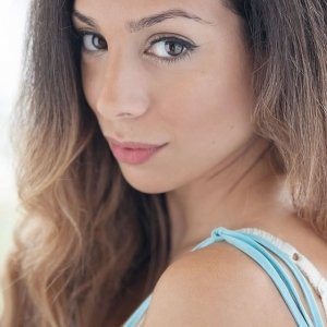 Natalie Houlding