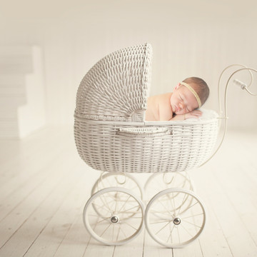 Meet Allison. She was 18 days old in this image. I was not sure of how her shoot would go. Her commute was 1.5 hours to my studio, so she slept the entire way here.  I was so nervous that she wouldn't sleep for me. Boy was I wrong! She slept like a champ and made my job look easy! 