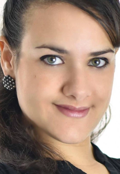 Sabrina Leal