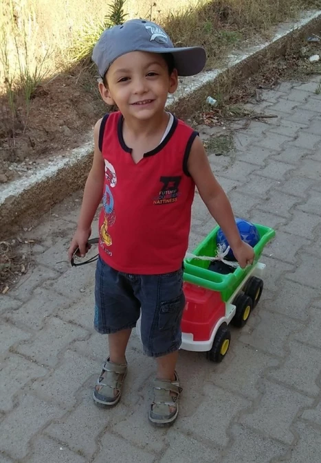 Mazari Adam