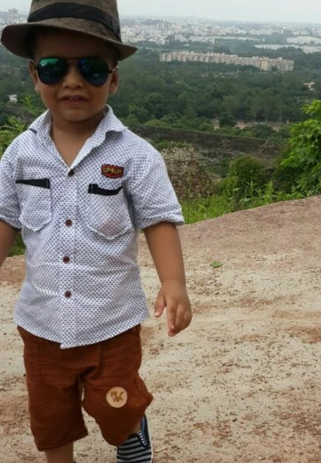 Anas Khan