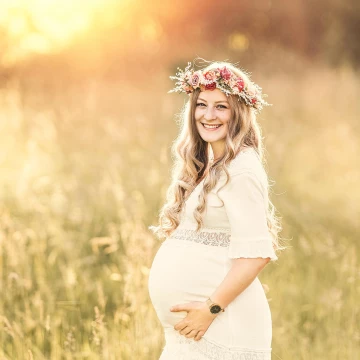 Bohemian mom-to-be.