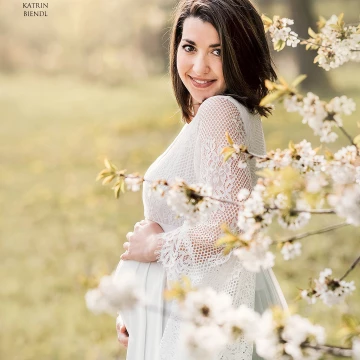 Cherry blossom mom-to-be.