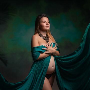 Newborn, maternity and baby photographer Natacha Clos-Versaille (Natacha). Photo of 20 July