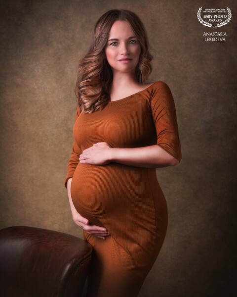 Portrait Collection - "Pregnancy". Lovely Eugene. The finest models are pending. 40 weeks of beauty and harmony. I admire the perfection of women. It is a miracle to give new life!