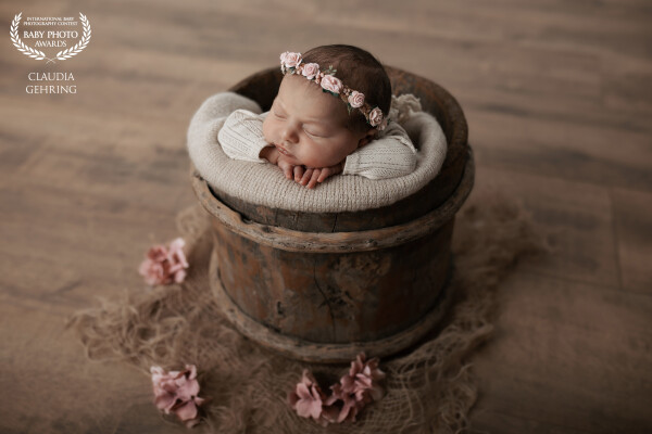 Little flower girl