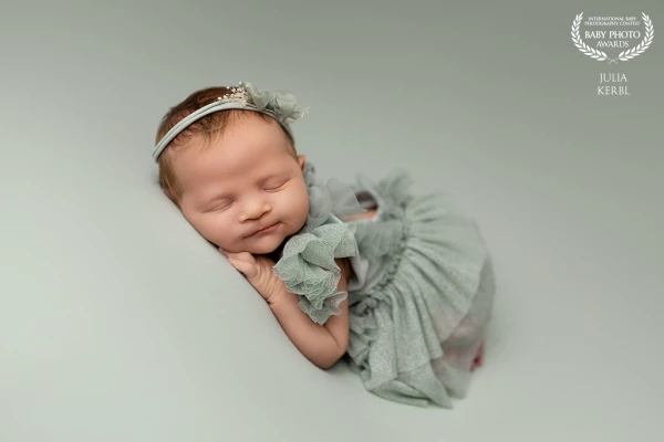 Sweet dreams in sage