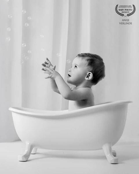 Splashing in his ‘bubble’ bath