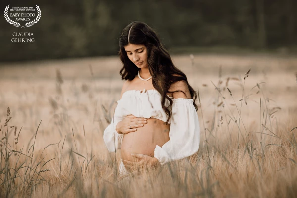 Beautiful pregnant woman