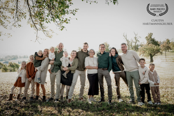 We are family - I love it to bring many generations together in one photo