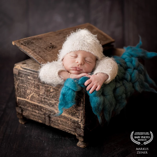 A Quiet Little Miracle

A delicate newborn portrait captured in a calm, timeless setting. The baby s...