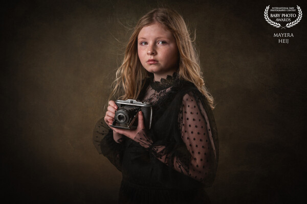 A portrait of this beautiful little lady Mila. The combination with the old camera works really well...
