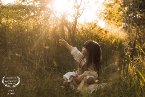Everyday life makes it easy to forget the quiet magic of childhood. Small hands, wide eyes, barefoot...