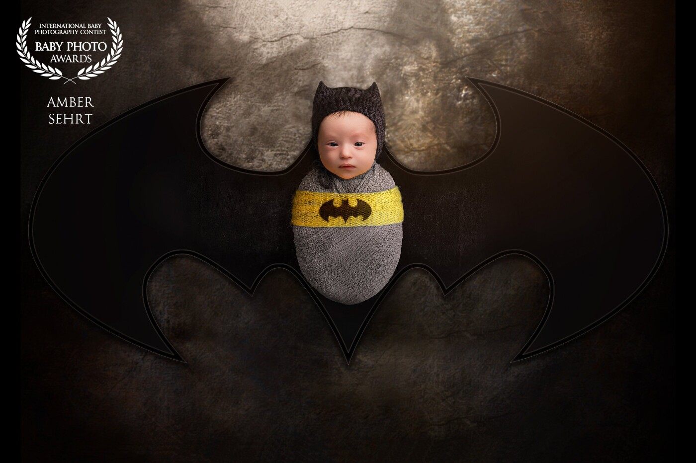 Mom and Dad are huge comic book fans, and Dad's favorite is Batman. So I promised Mom I would surprise her husband with something really special for his office. Guarantee no other Dad is going to have baby Batman on their wall.