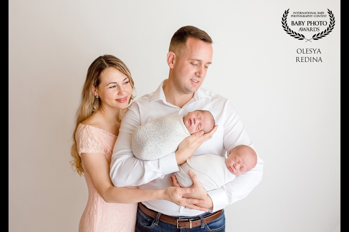 Olesya is a premier Austin Newborn and Family photographer with a beautiful state of the art photography studio. <br />
