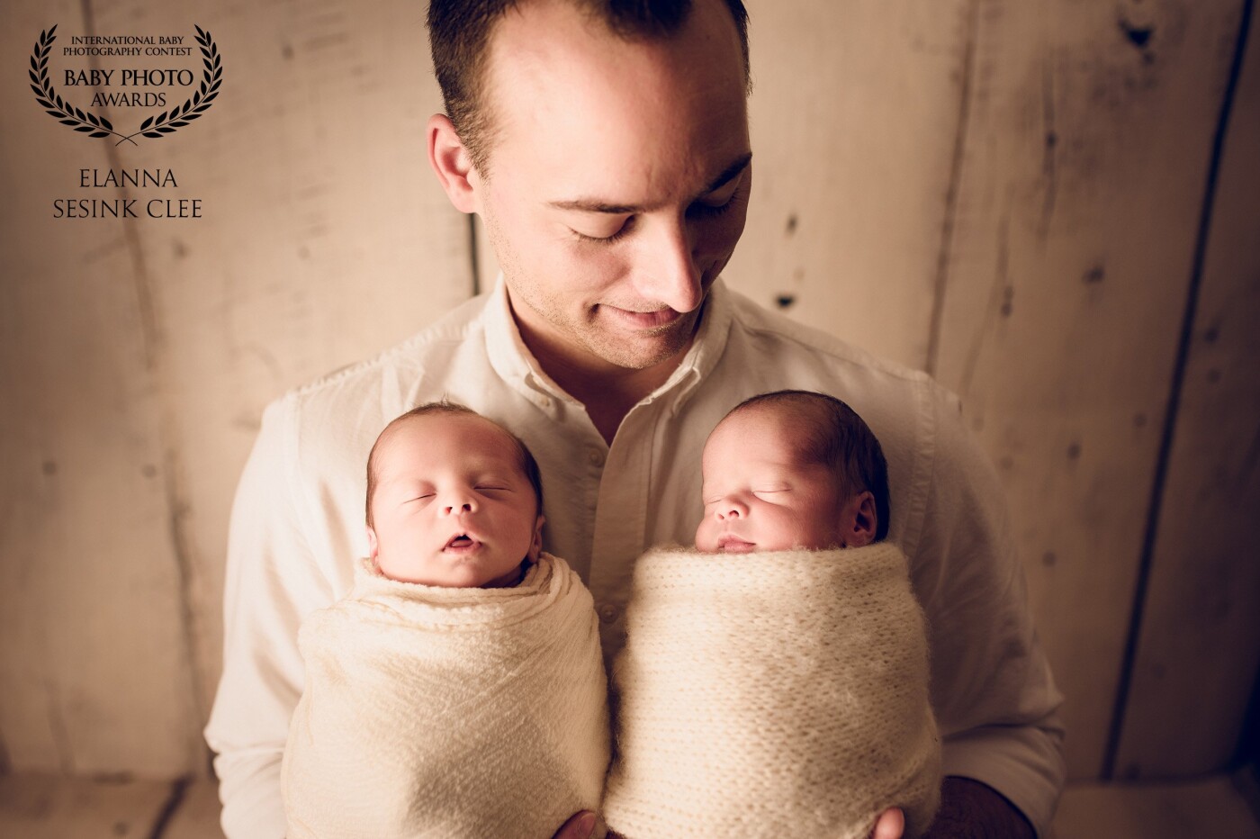 I didn't know what to expect when I invited a set of twins into my newborn studio.  This was the very first set of twins I had ever photographed and it quickly became my favorite gallery to share with my clients.  Just seeing the joy on this first-time dad's face was priceless for me.