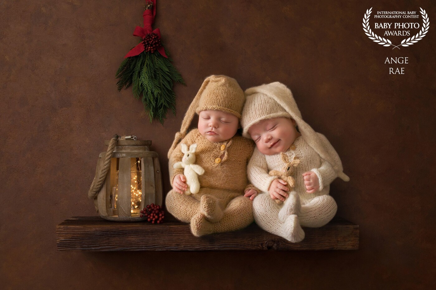 Meet little Kobe and La Melo! These darling little boys kept taking turns smiling throughout their session - the cuteness was too much to bear! So much so that I asked them to come back so that we could create this little moment to celebrate their very first Christmas. 