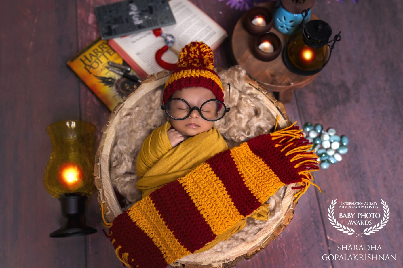 It was the mother of this little kiddo who wanted to do a Harry Potter shoot and that's my first try on harry, potter. Not just me, not just his mom, but everyone loved the output. I had to get everything ready in a day for this which was worth the effort! I was overwhelming with the aww people reacted to this image, indeed a push to create more and do more ❤️