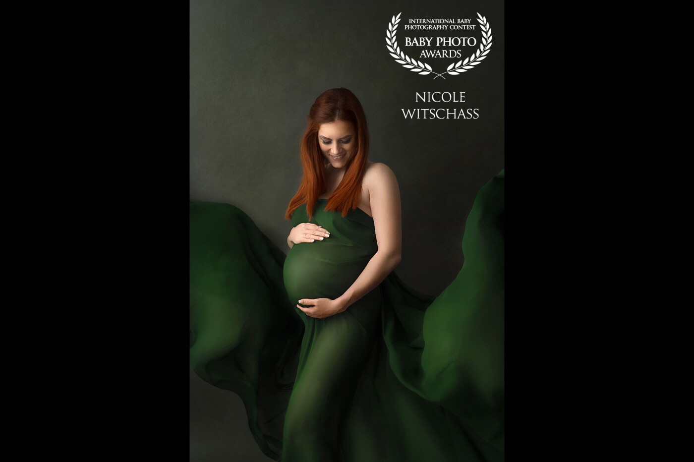 Redheads should always wear green :-) I am so happy this mom trusted me and my vision. And this image turns out to be one of her favorites, too.