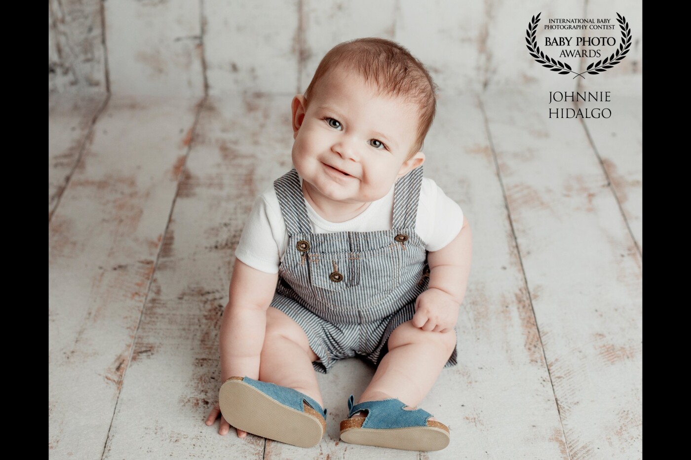 I have been photographing Cynex since he was a newborn baby.  It is a wonderful privilege to be able to document the early stages of his life.  He is so happy and just looks at those beautiful dreamy eyes, long eyelashes and that smile...oh it will melt your heart. 