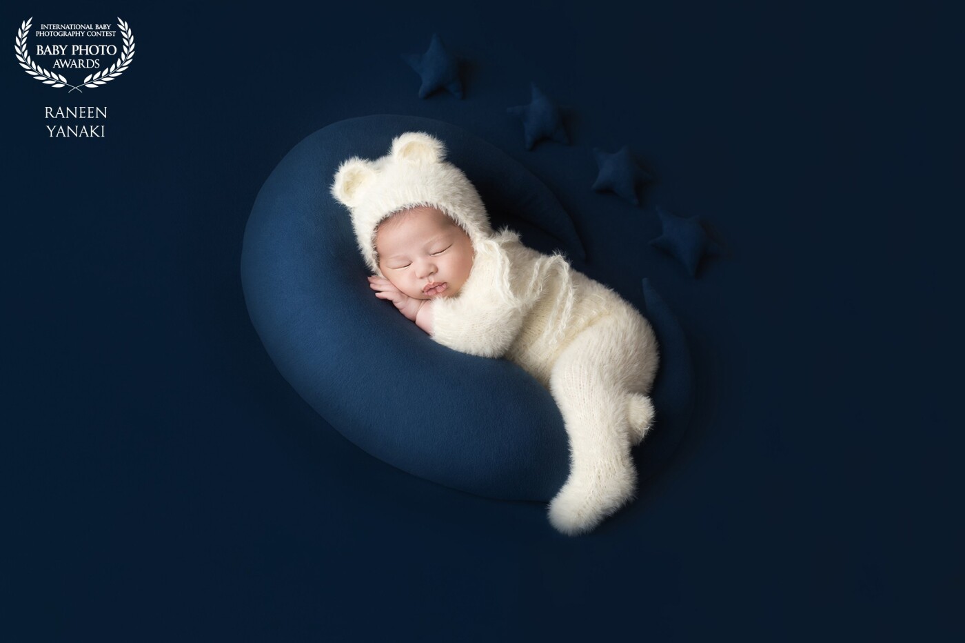 My baby boy, Reef, 19 days old.<br />
Reef and the moon...I love you to the moon and back... <br />
<br />
I dreamed of photographing my own newborn baby since I became a newborn photographer...<br />
When it finally was the time, I found out that it is more challenging that photographing baby's client...