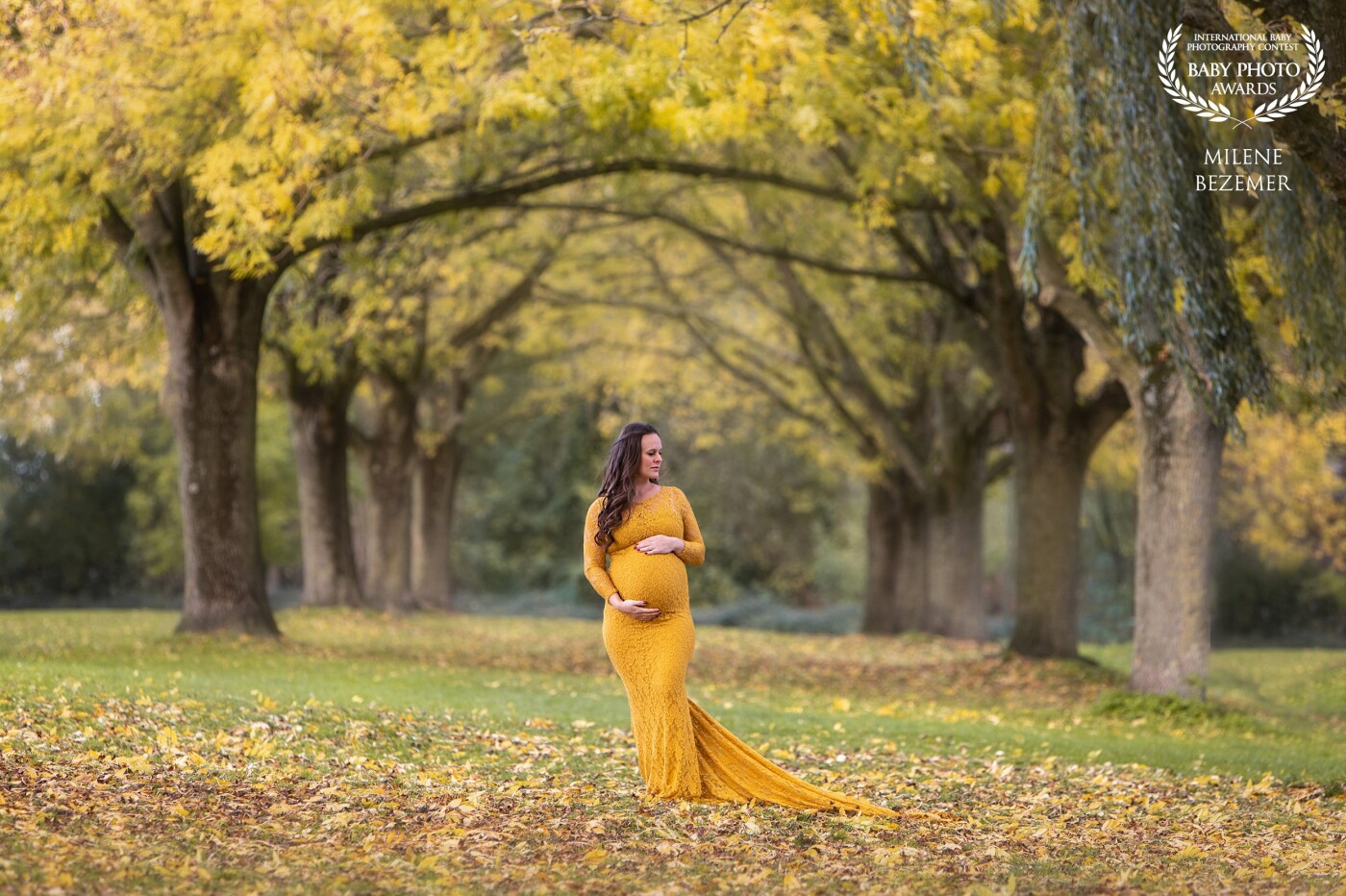 On this photo, this beauty is 31 weeks pregnant with her son. The little one was born some weeks later and they are going to have beautiful adventures together.