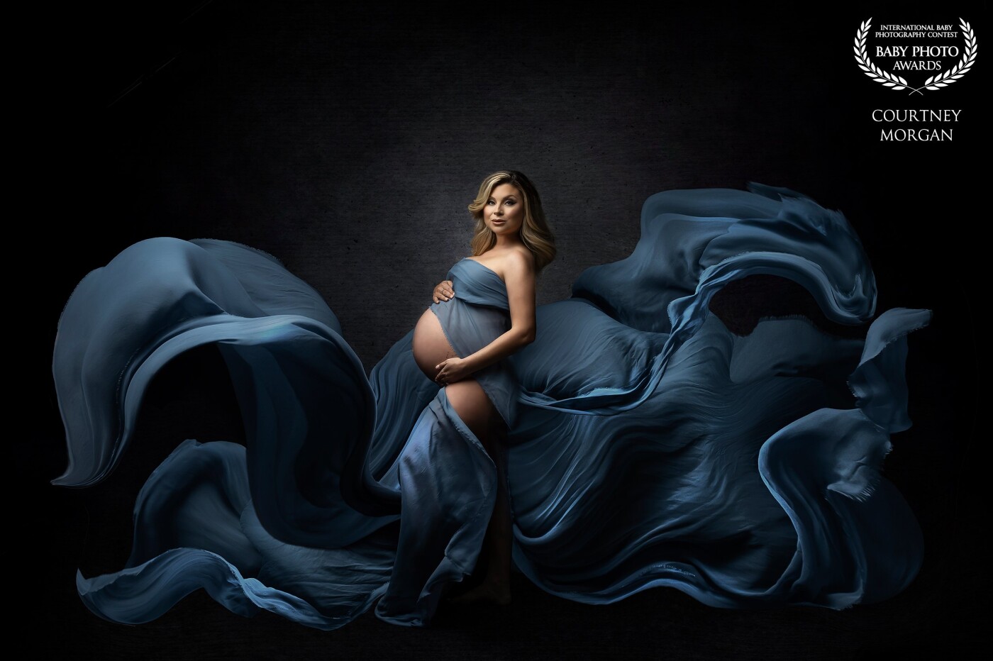 Power, beauty, and grace.  All wrapped up in one. Becoming a mother is a beautiful experience.  There's something powerful knowing that you grew another human and brought them into this world.  Then having the privilege of watching them grow and develop into their own individual.  There's no greater gift.
