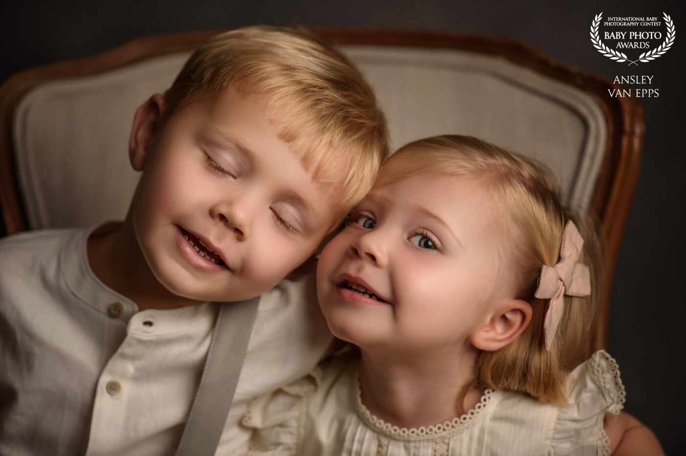 Sibling sessions can be hard to create the sweet look you see in images. But these 2 had such a sweet relationship. I loved capturing this image for mom.