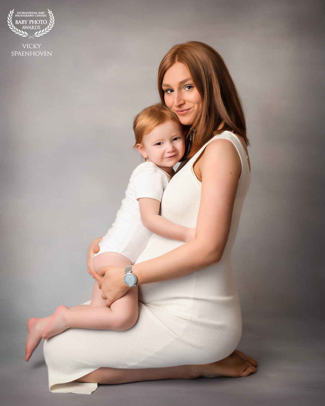 Photographing this little girl Morgane with her pregnant mom was so much fun. I love their connection.