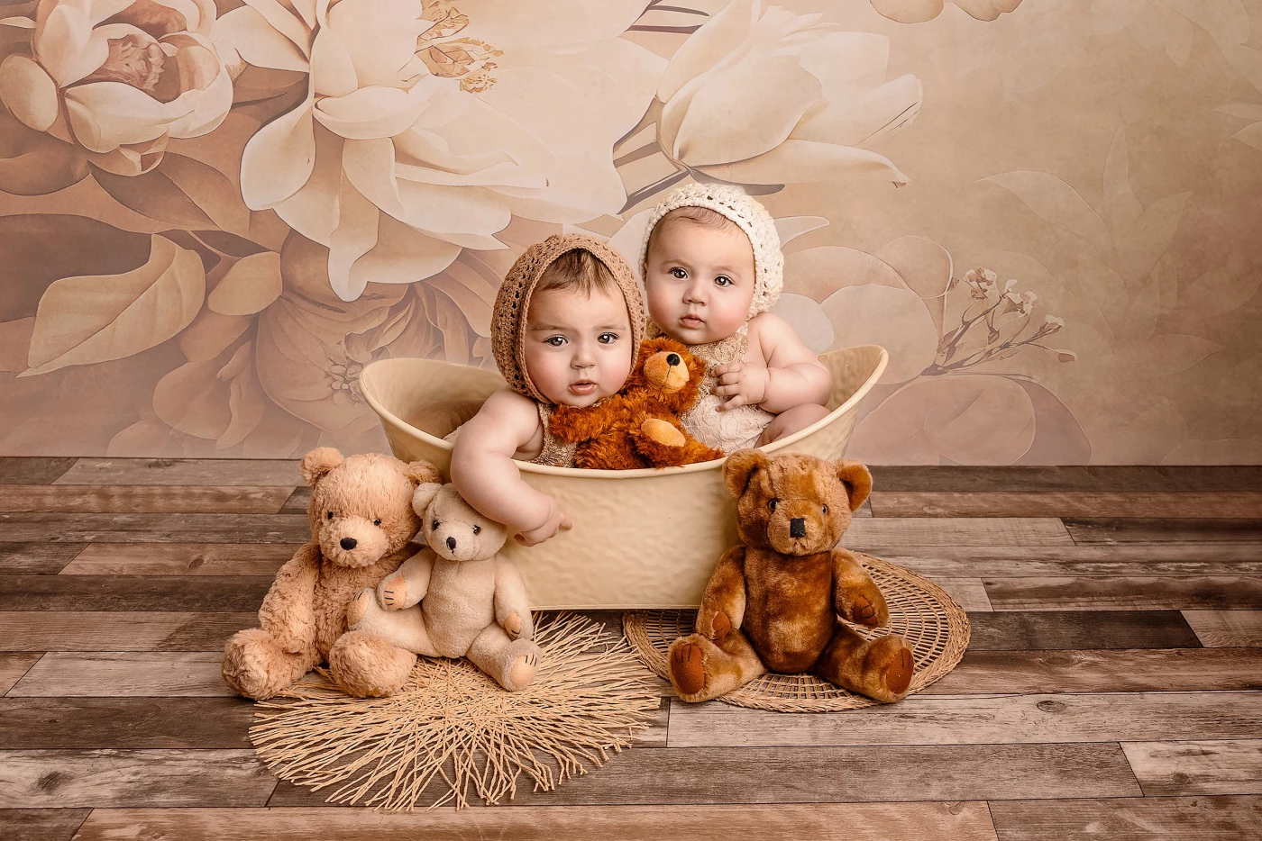 What's not to love about these twins of 6 months old?<br />
They were so adorable!!!