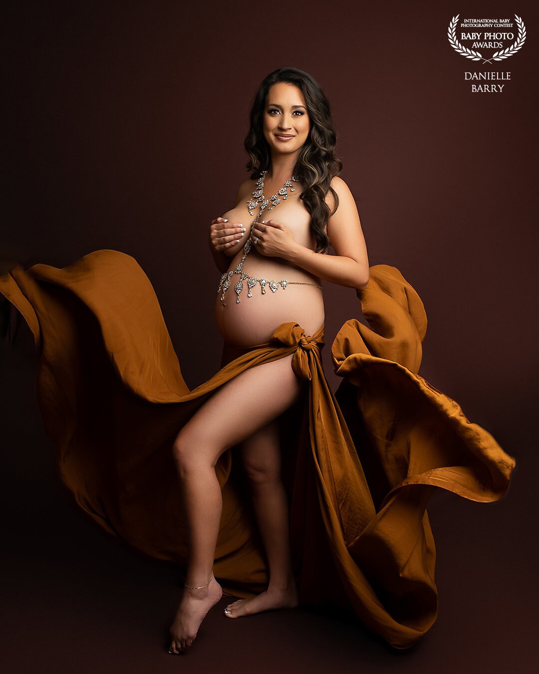 Hayley’s pregnant with her first baby. They are very excited to welcome their baby into the world. I had such a fun maternity session. We played around with many different gowns and looks. She looked stunning in everything she wore.